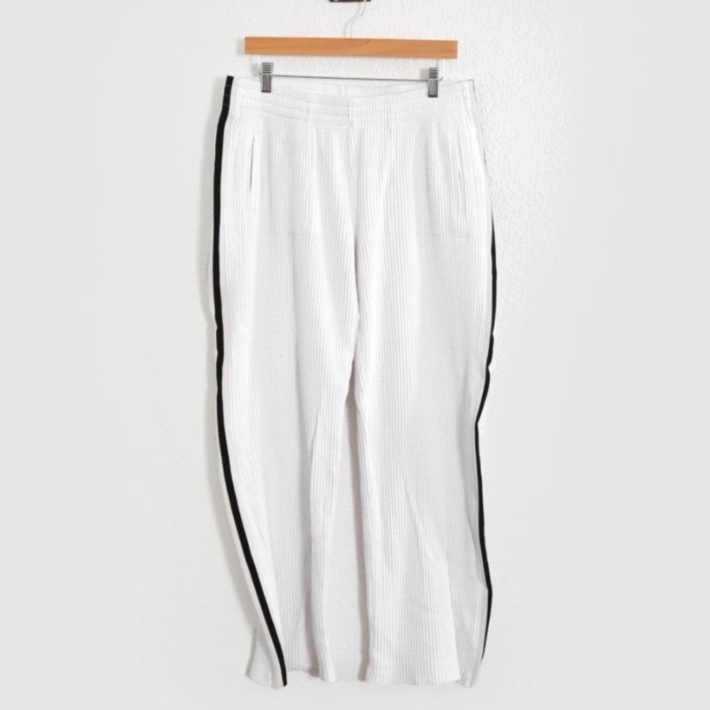 Norma Kamali White cotton blend waffle striped track suit pants sweats Sz. M/34